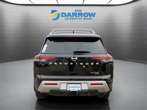 2025 Nissan Pathfinder Platinum 4WD