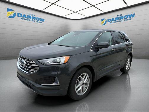 Forged Green Metallic 2022 Ford Edge SEL