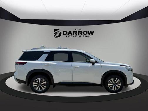 2025 Nissan Pathfinder SL 4WD