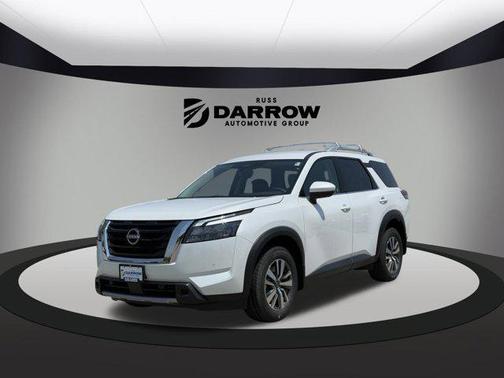 2025 Nissan Pathfinder SL 4WD