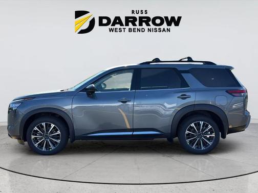 Gun Metallic 2026 Nissan Pathfinder Platinum