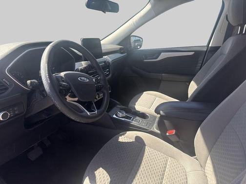 Blue Silver Metallic 2022 Ford Escape SE