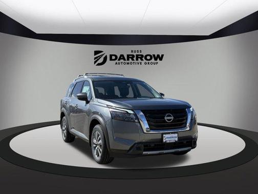 2025 Nissan Pathfinder SL 4WD
