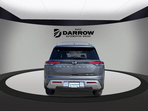2025 Nissan Pathfinder SL 4WD