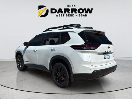 Everest White Pearl Tricoat 2026 Nissan Rogue Rock Creek