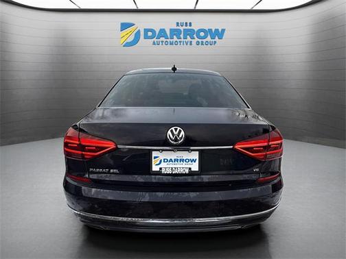 2018 Volkswagen Passat 3.6L SEL Premium