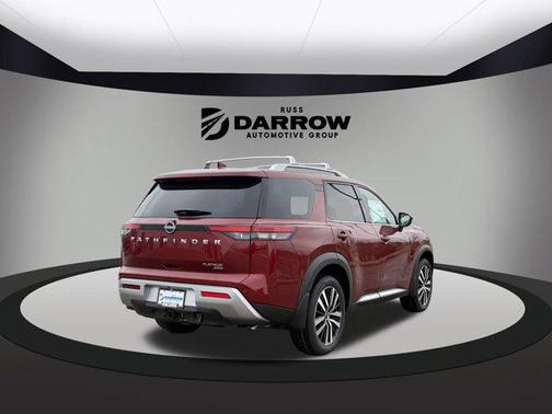 2025 Nissan Pathfinder Platinum 4WD