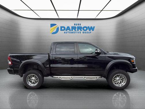 Diamond Black Crystal Pearlcoat 2021 RAM 1500 Big Horn/Lone Star