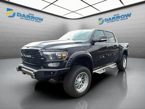 Diamond Black Crystal Pearlcoat 2021 RAM 1500 Big Horn/Lone Star