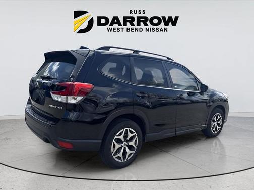 Crystal Black Silica 2021 Subaru Forester Premium