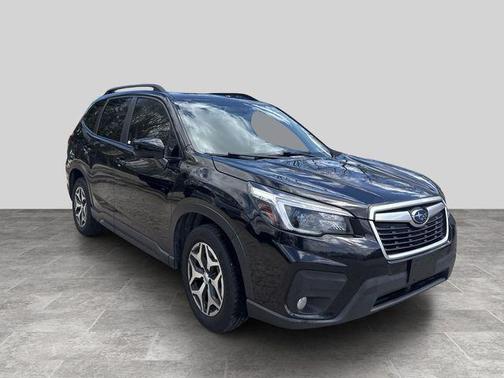 Crystal Black Silica 2021 Subaru Forester Premium