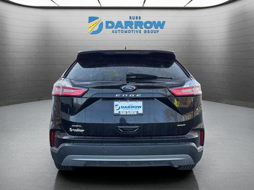 Black Metallic 2022 Ford Edge SEL