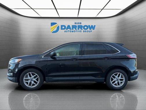 Black Metallic 2022 Ford Edge SEL