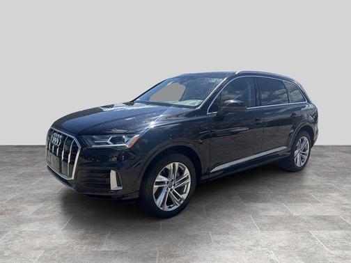 Orca Black Metallic 2020 Audi Q7 55 Premium Plus