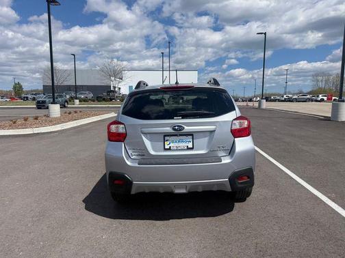 Ice Silver Metallic 2014 Subaru XV Crosstrek 2.0i Premium
