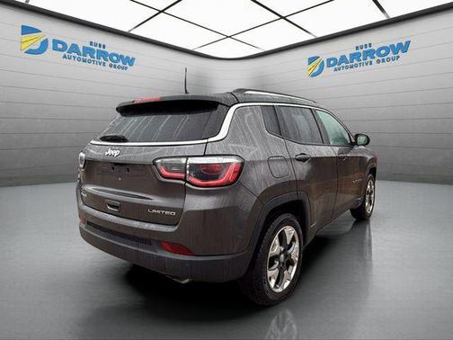 Granite Crystal Metallic Clearcoat 2018 Jeep Compass Limited