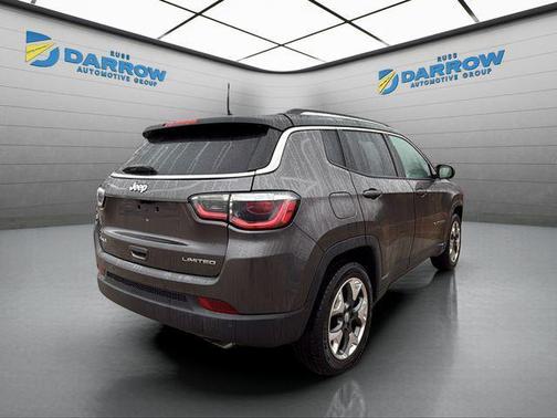 Granite Crystal Metallic Clearcoat 2018 Jeep Compass Limited