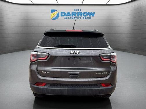 Granite Crystal Metallic Clearcoat 2018 Jeep Compass Limited