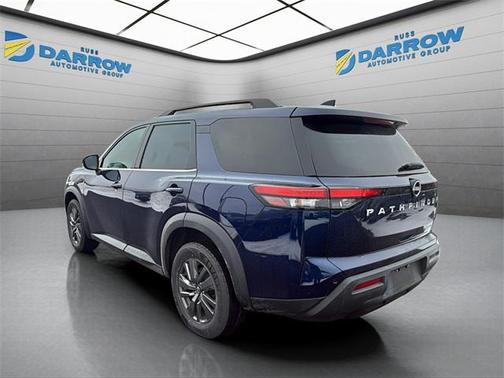 2024 Nissan Pathfinder SV 4WD