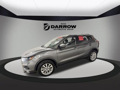 2022 Nissan Rogue Sport SV