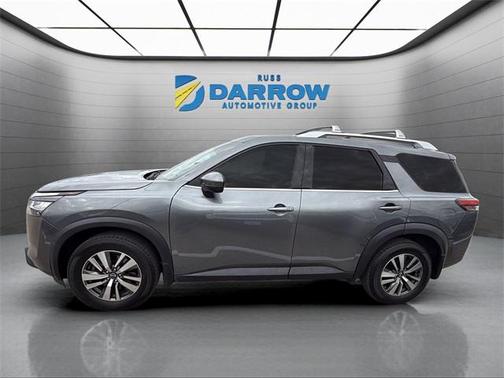 2022 Nissan Pathfinder SL 4WD