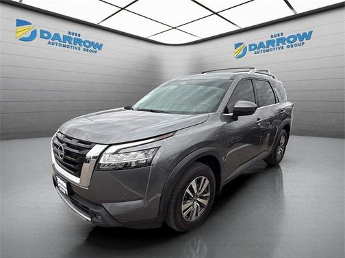 2022 Nissan Pathfinder SL 4WD