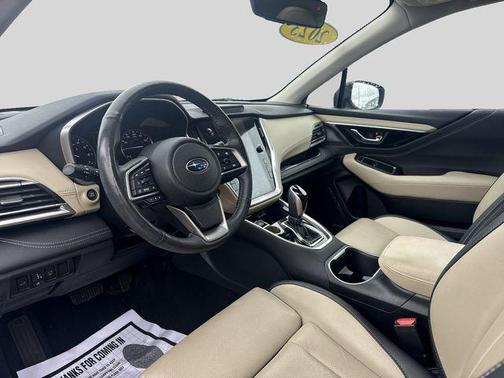 Crystal White Pearl 2023 Subaru Outback Limited