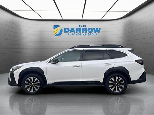 Crystal White Pearl 2023 Subaru Outback Limited