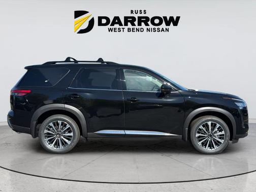 Super Black 2026 Nissan Pathfinder Platinum