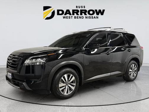 Super Black 2024 Nissan Pathfinder SL 4WD