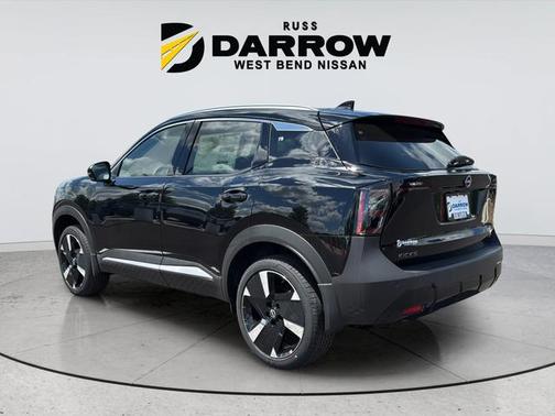 Super Black 2026 Nissan Kicks SR