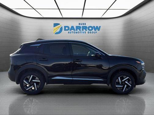 Super Black 2026 Nissan Kicks SV
