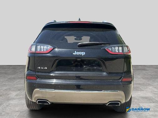 Diamond Black Crystal Pearlcoat 2019 Jeep Cherokee Overland