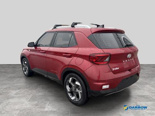 Scarlet Red Pearl 2022 Hyundai VENUE SEL