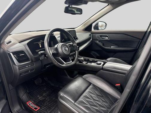 Super Black 2021 Nissan Rogue Platinum