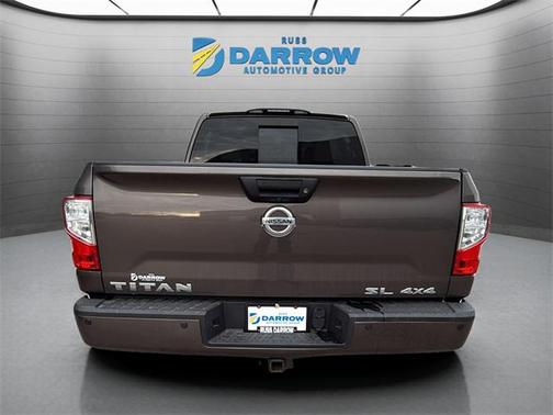 2017 Nissan Titan SL