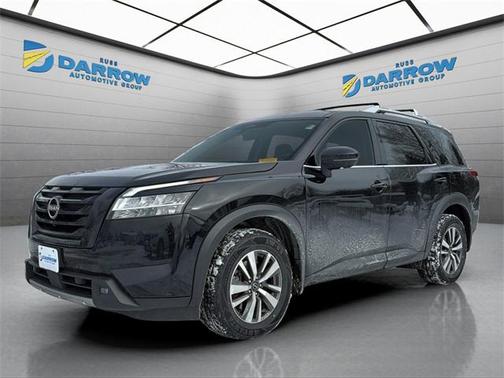2023 Nissan Pathfinder SL 4WD