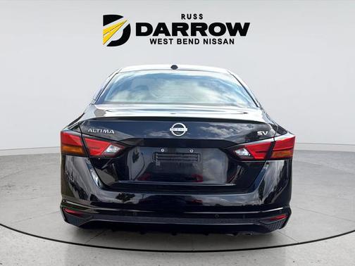 Super Black Clearcoat 2024 Nissan Altima 2.5 SV