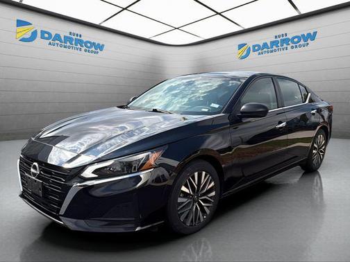 Super Black Clearcoat 2024 Nissan Altima 2.5 SV