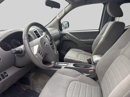 Brilliant Silver 2017 Nissan Frontier S
