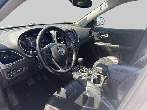 Bright White Clearcoat 2019 Jeep Cherokee Limited