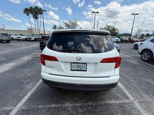 White Diamond Pearl 2018 Honda Pilot EX-L
