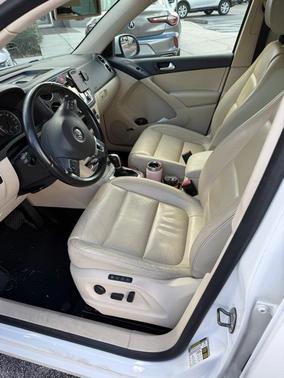 2011 Volkswagen Tiguan 