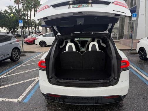 Pearl White Multi 2019 Tesla Model X