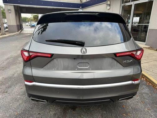 Liquid Carbon Metallic 2023 Acura MDX Technology
