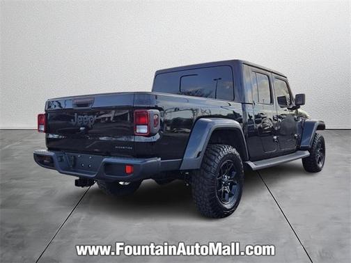 2025 Jeep Gladiator Sport