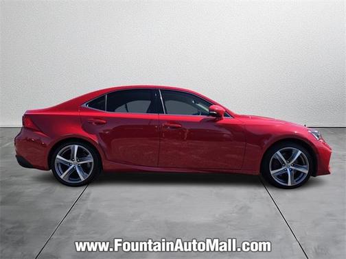 2018 Lexus IS 300 Base