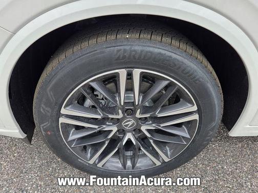Platinum White Pearl 2026 Acura MDX Advance Package