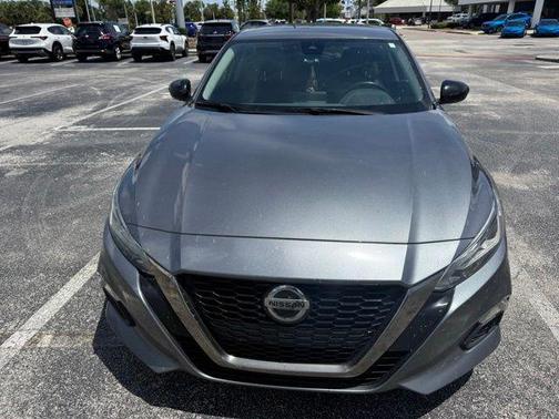 Gun Metallic 2021 Nissan Altima 2.5 SR