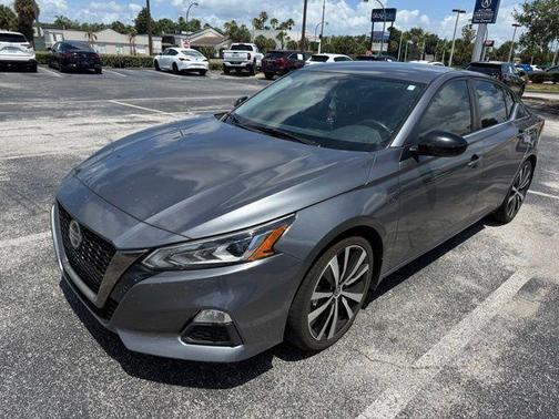 Gun Metallic 2021 Nissan Altima 2.5 SR